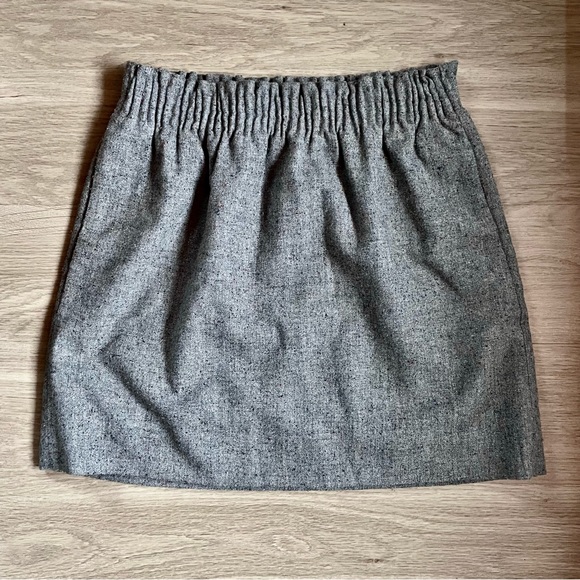 J. Crew Grey Fleck Tweed Wool Blend Paper Bag Waist Mini Skirt Size 6 EUC - Picture 3 of 10